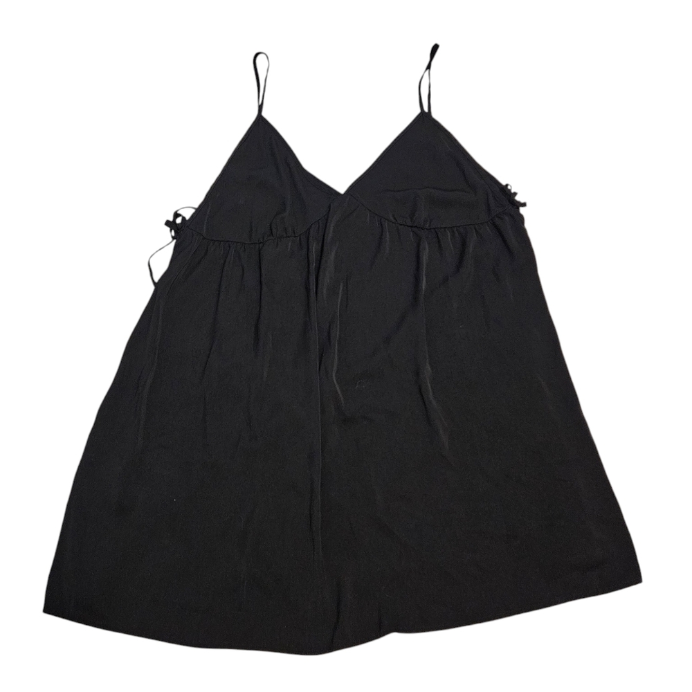 Divided Black Camisole Style Top